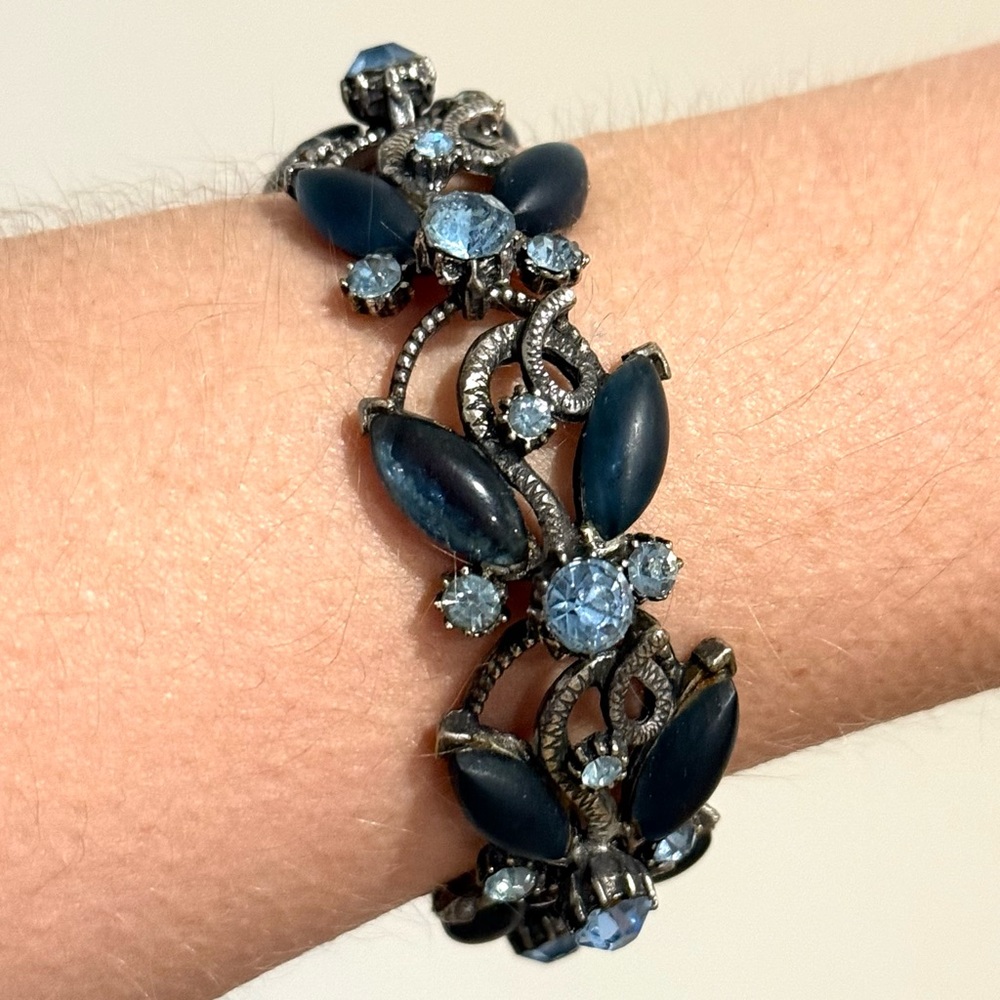 Vintage Florenza Blue Rhinestone Navette Marquise Bracelet Silver Tone Statement - Picture 10 of 16